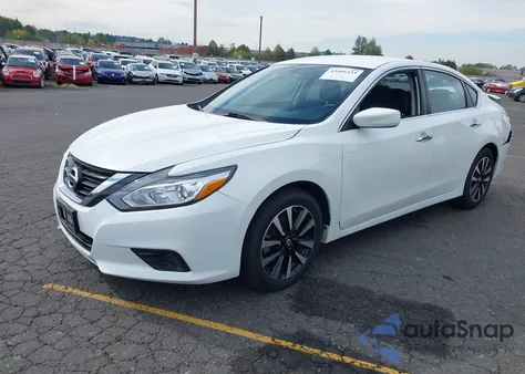 2018 Nissan Altima 2.5 Sv z USA, uszkodzony, nr VIN 1N4AL3AP6JC247294